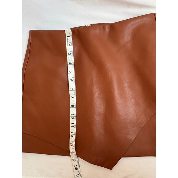BlankNYC NEW Faux Leather Brown Mini Skirt Size 27 Asymmetrical Sexy Classic - Picture 10 of 11